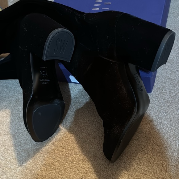 Stuart Weitzman Panache velvet boots - Picture 7 of 9
